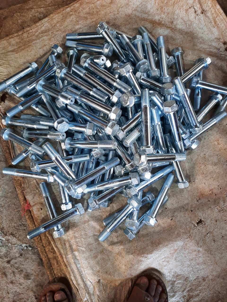 Volvo Truck Bolts